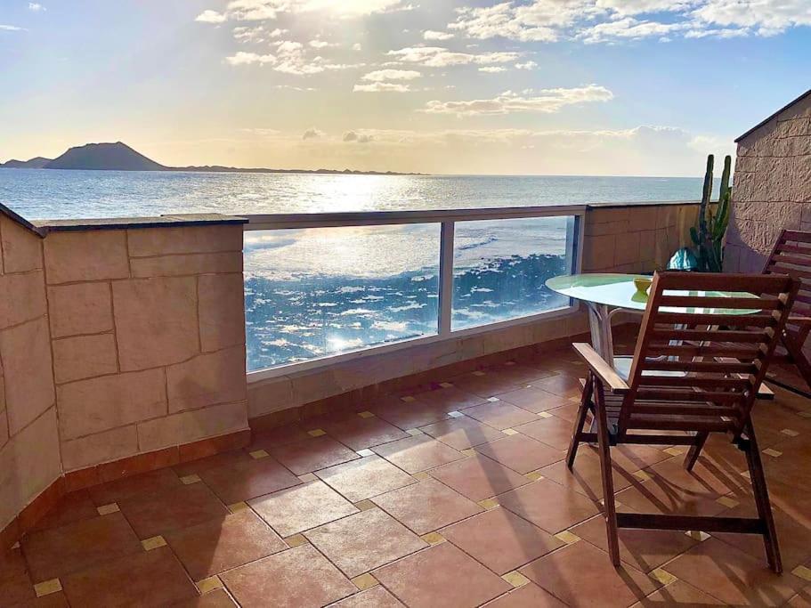 Precioso Atico Con Vistas Espectaculares. Lägenhet Corralejo Exteriör bild