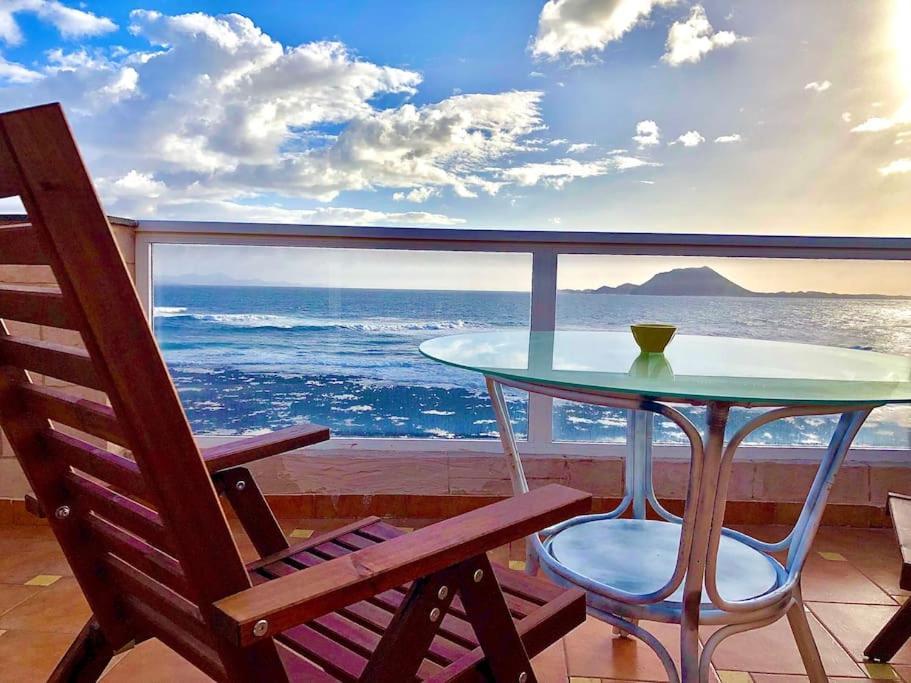 Precioso Atico Con Vistas Espectaculares. Lägenhet Corralejo Exteriör bild